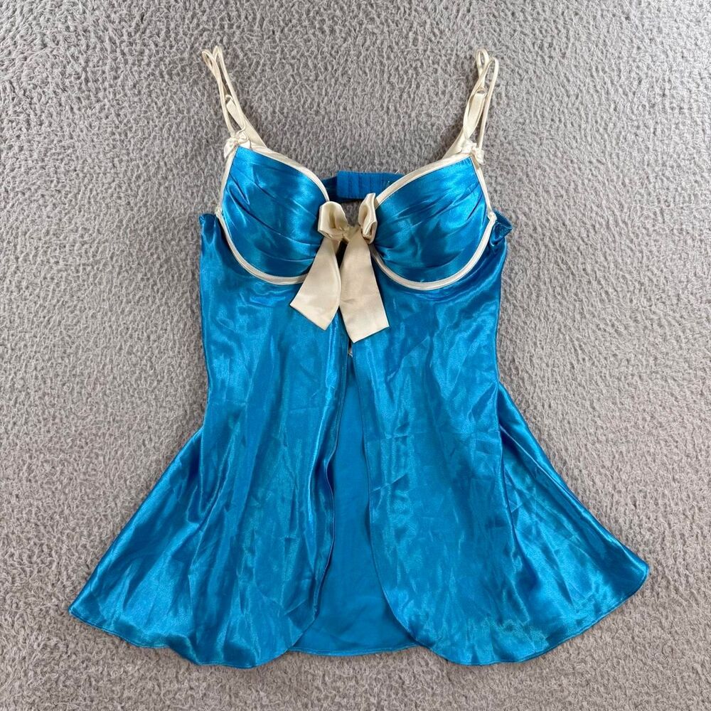 Cabernet Women's Blue Vest